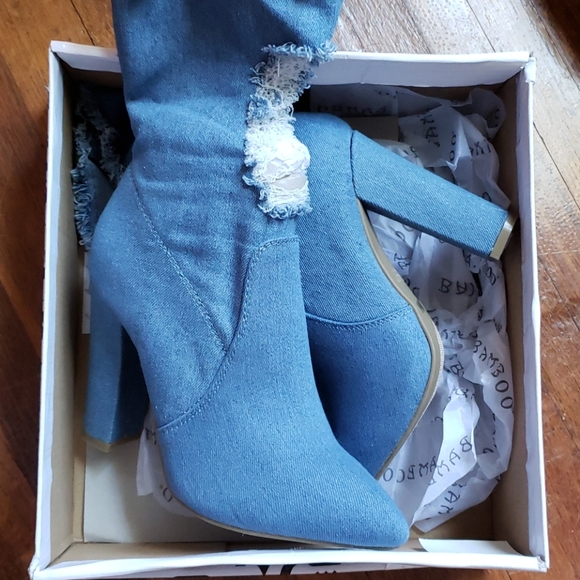 Heeled bootie - Picture 4 of 4